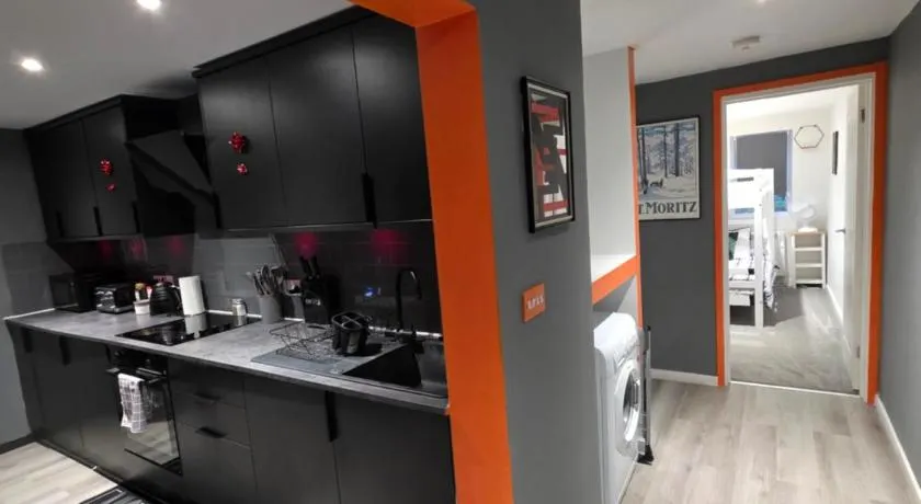 CozyGarden Apt - Image 1