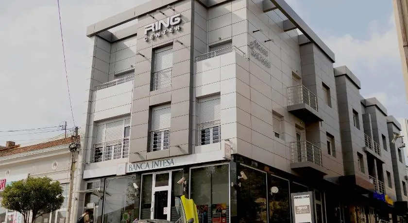 Ring Inn Apartments - Image 1