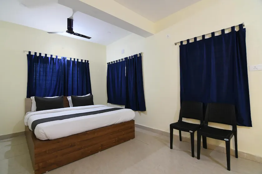 Hotel O by OYO Bijaya Premium -2 - Image 1