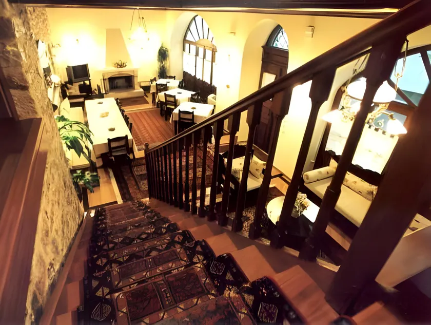 Kaza Guesthouse - Image 1