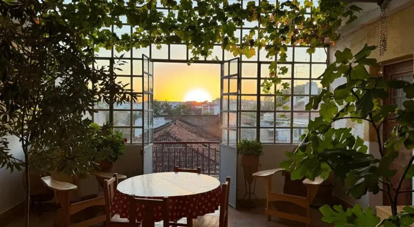 Residencial Avenida Hostel - Image 1