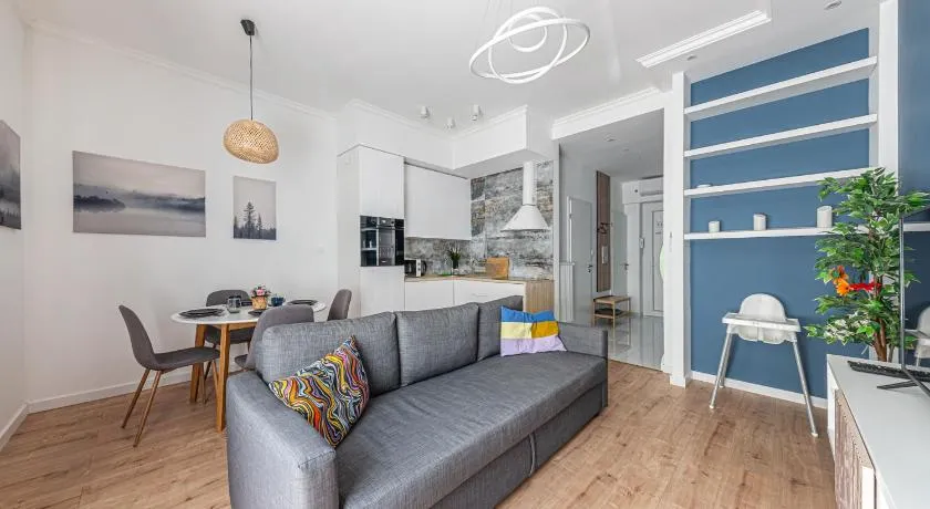 Cozy Haven Budapest- Quiet Family Apartment with AC and Smart Tv - Image 1