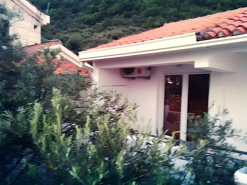 Oaza Guest House - Image 1