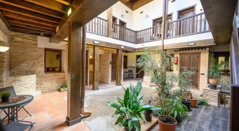 El Patio de Toledo - Image 1