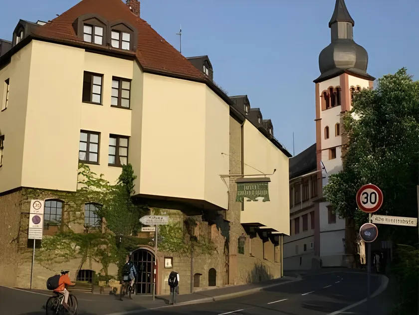 Hotel Grüner Baum - Image 1