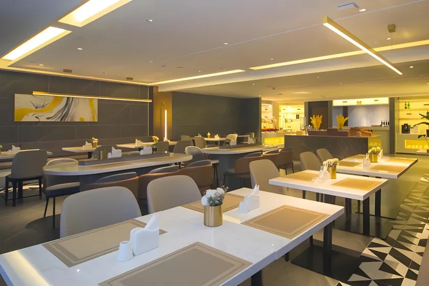 Home Inn Plus Weifang Minzhu Street Gudemao - Image 1