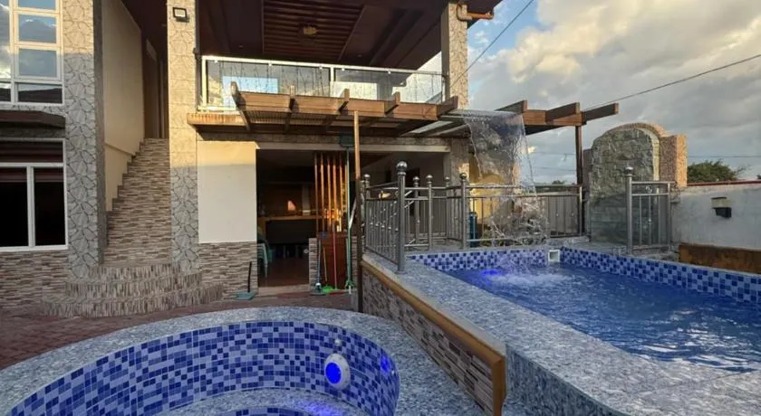 Tramonto Baywalk Beach Resort - Image 1