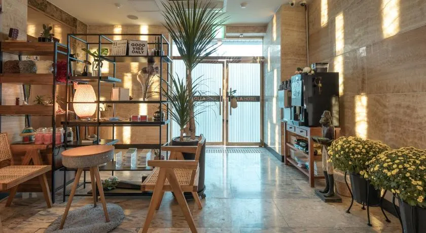 SongJeong Olla Hotel - Image 1