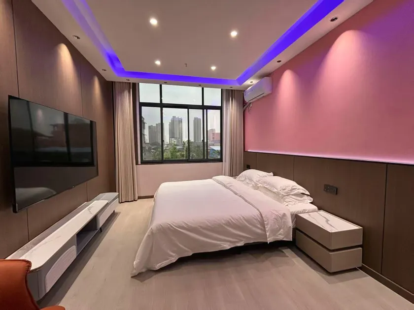 New Start Luxury Hotel (Datang Shopping Center Branch) - Image 1