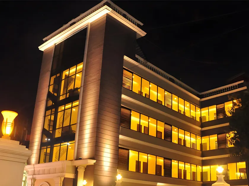 RKN Hotel - Image 1