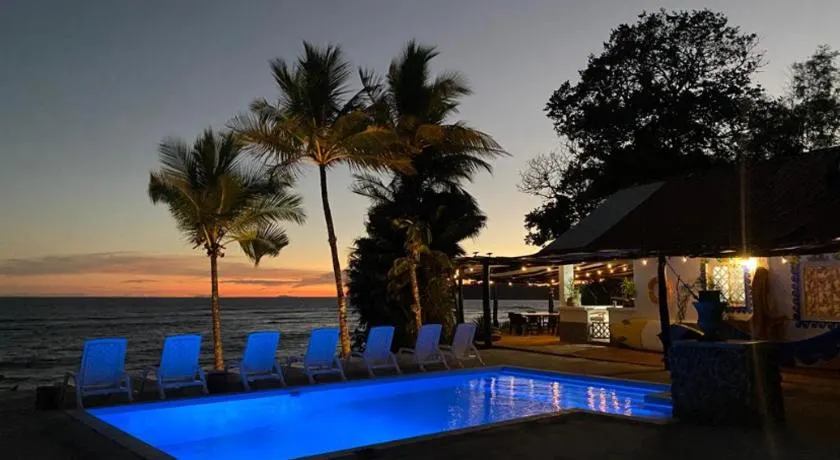 OceanFront Bungalows - Paradise Rentals - Image 1