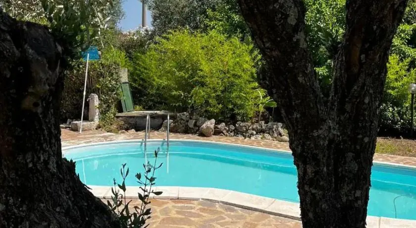 Tenuta Ciaramiti Luxury Garden & Pool - Image 1