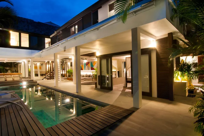 5BR Villa Sabtu - Minggu Villas Seminyak - Image 1