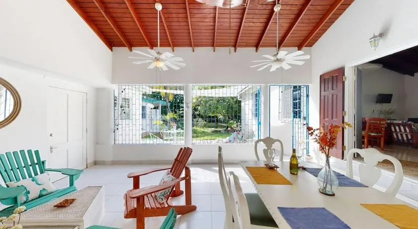 Kismet Garden Cottages - Dover Beach - Image 1