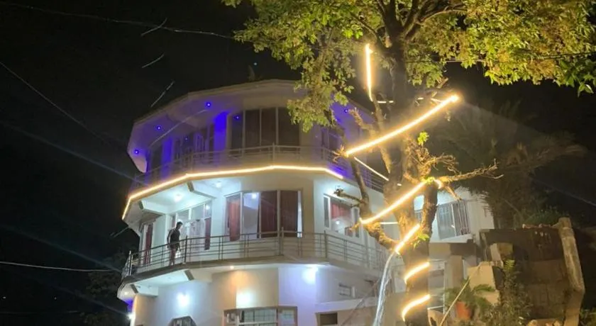 Hotel Aqua Waterfall - Image 1