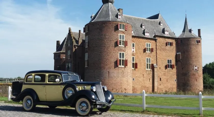 B&B kasteel Ammersoyen - Image 1