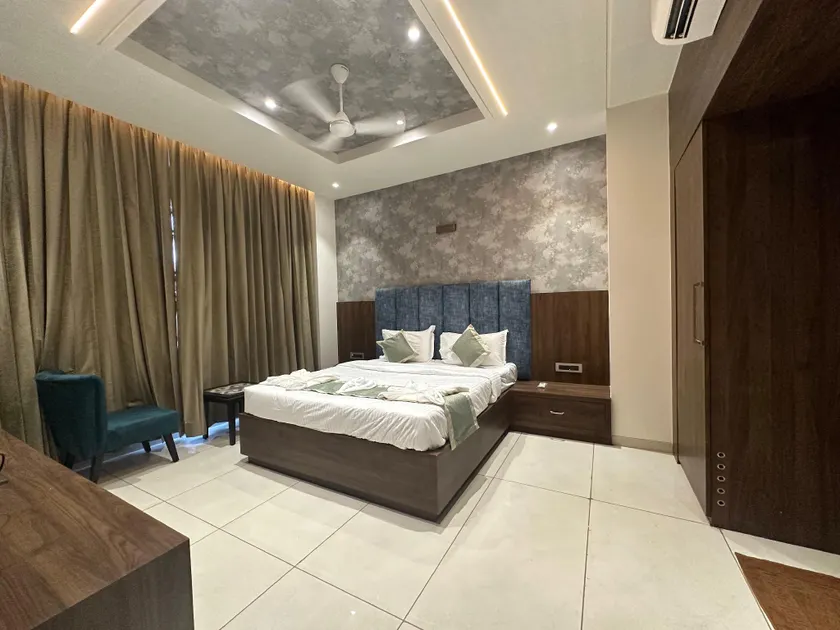 Golden Heritage Dapoli - Image 1