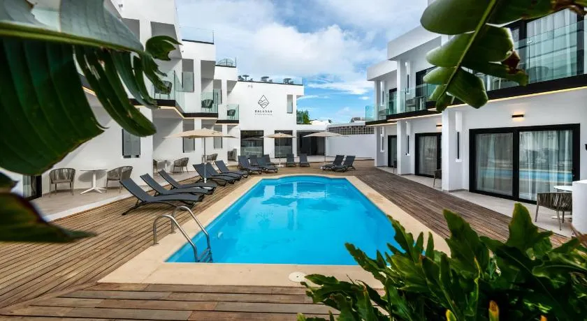 Saladar Suites Boutique - Image 1