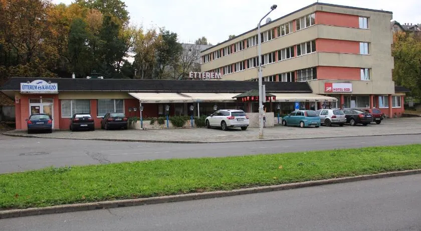 Hotel Ózd - Image 1