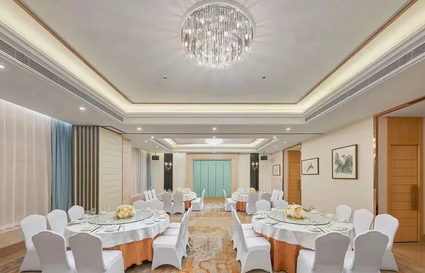 Puning Rujia Hotel(Puning International Clothing City Times Center) - Image 1