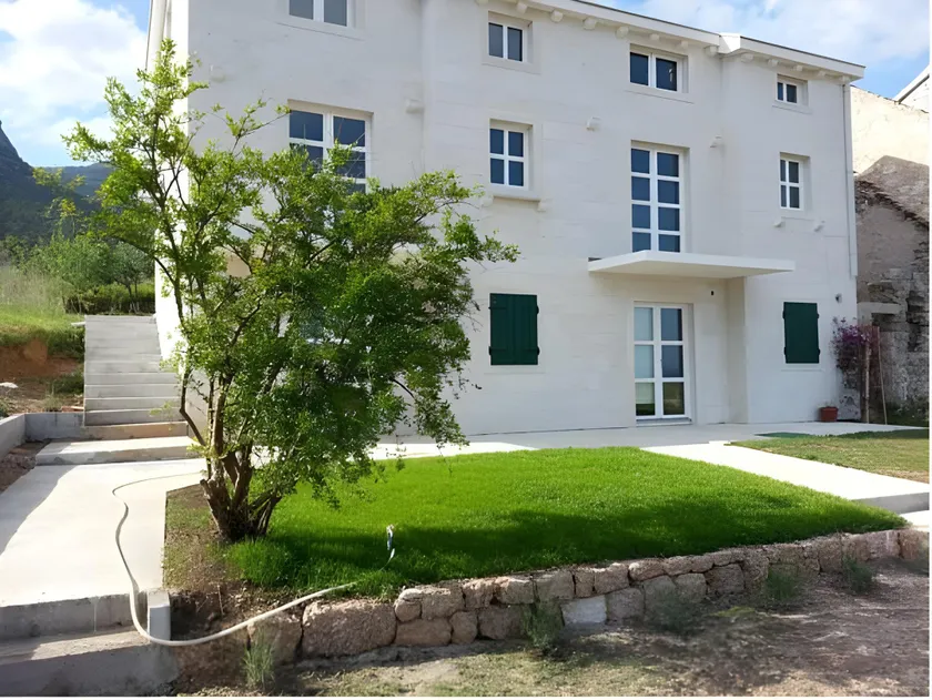Apartments Lolita - Image 1