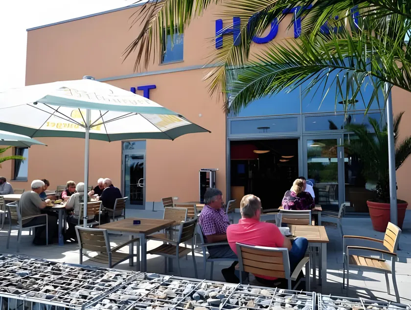AUSZEIT DAS HOTEL Asbach-Bäumenheim & AUSZEIT DAS RESTAURANT - Image 1