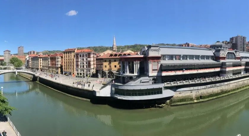 Old Town & River (Casco Viejo Bilbao) E-BI 1138 - Image 1