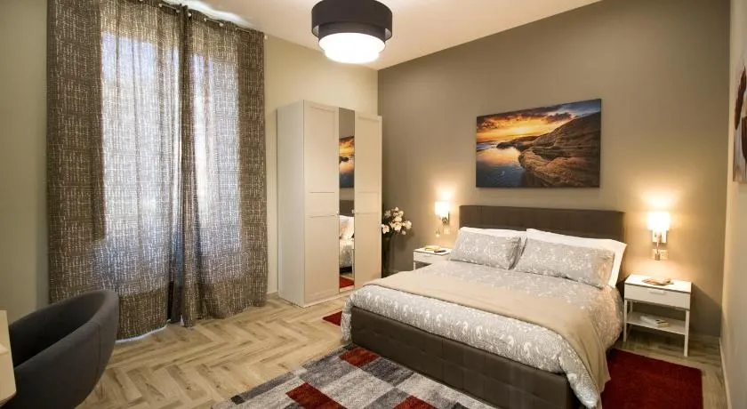 Romeo Luxury Apartment - Image 1