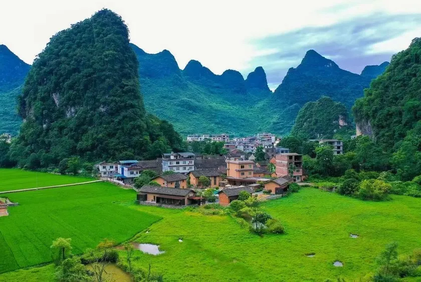 Old Manor House Yangshuo - Image 1