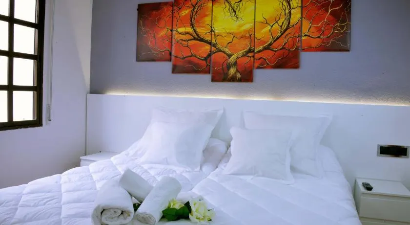 Hostal El Júcar - Image 1