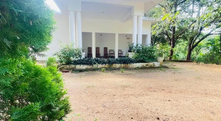 Sigiri Yahana - Image 1