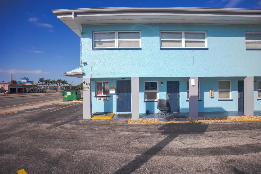 Aladdin Motel By OYO Merritt Island - Image 1