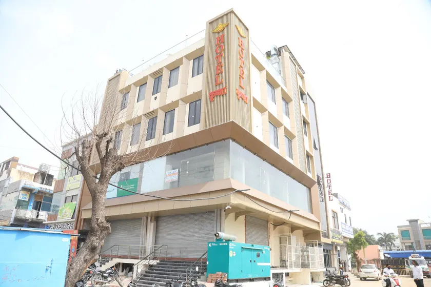 HOTEL KRISHNA - Image 1
