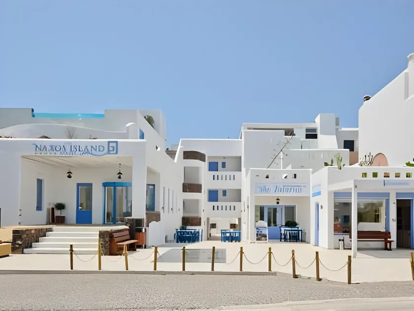 Naxos Island Hotel - Image 1