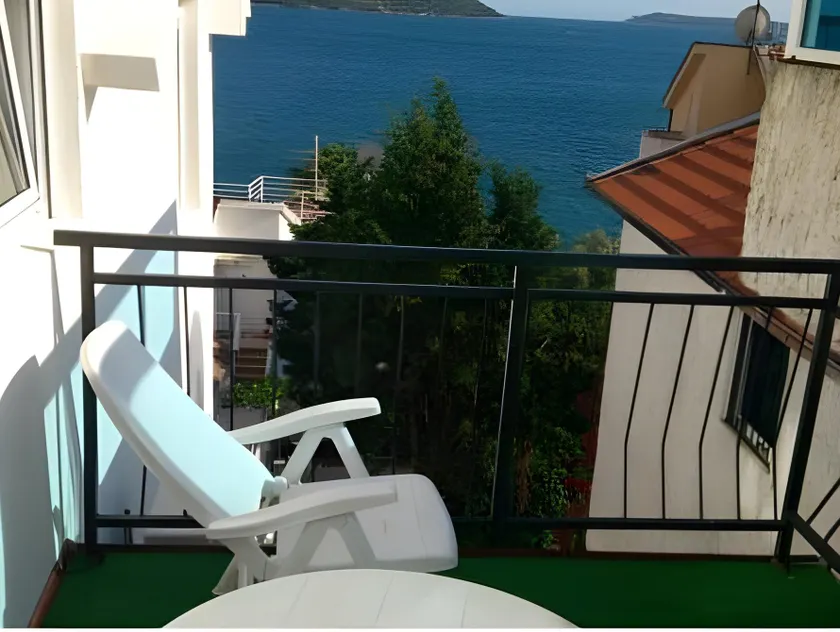 Sea View Apartments - Image 1
