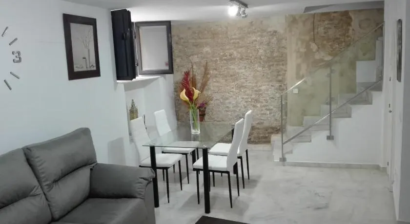 Apartamento duplex en centro de Sevilla - Image 1