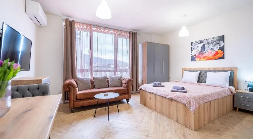 WOW studios for rent - bul Montevideo 25A - B - Image 1