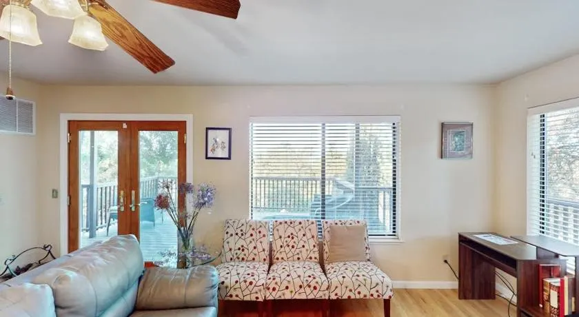 Highland Oasis - Image 1