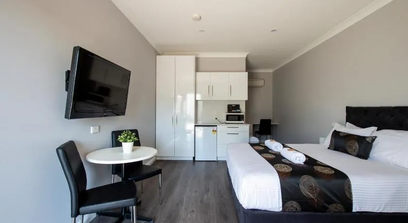 City Centre Motel Hotel - Image 1