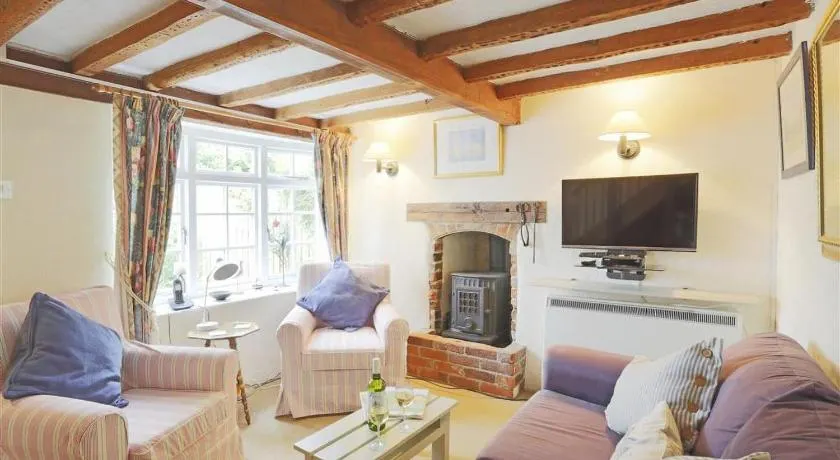 1 Bed in Great Bealings oc-rosec - Image 1