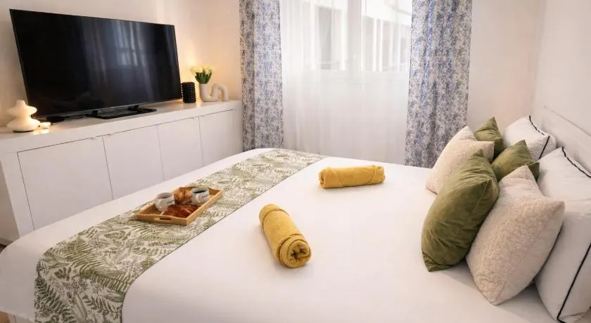 Center Nice, 10min beach, parking, terrace, direct tram - Image 1