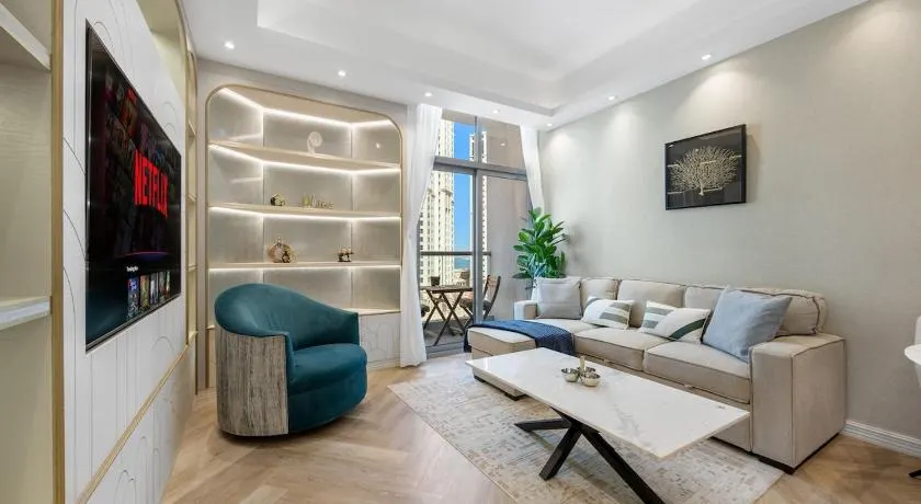 Oasis Lane - 2BR,2BA Heart of Dubai Marina for 6 - Image 1