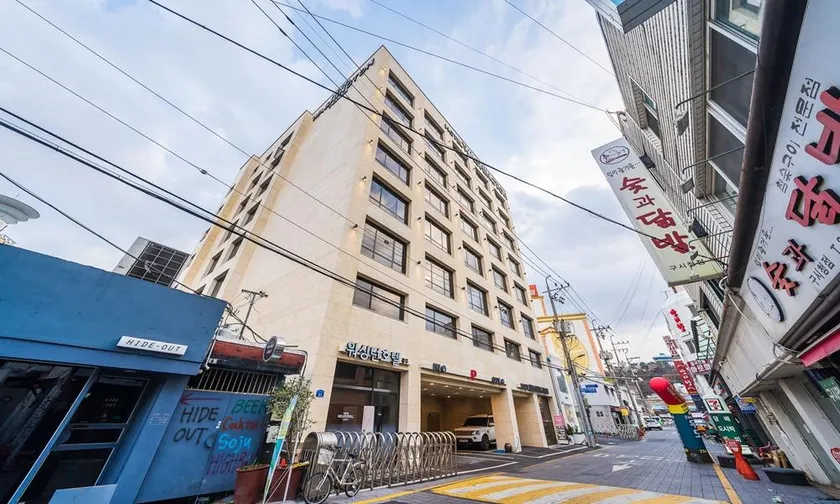 Gwangju HOUND Hotel - Image 1