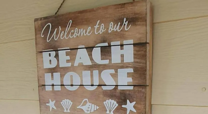Family Friendly Beach House - Image 1