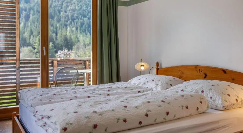 Appartamento 'Silbernagl Direkter Blick Zum See' con vista sul lago, terrazza condivisa e Wi-Fi - Image 1