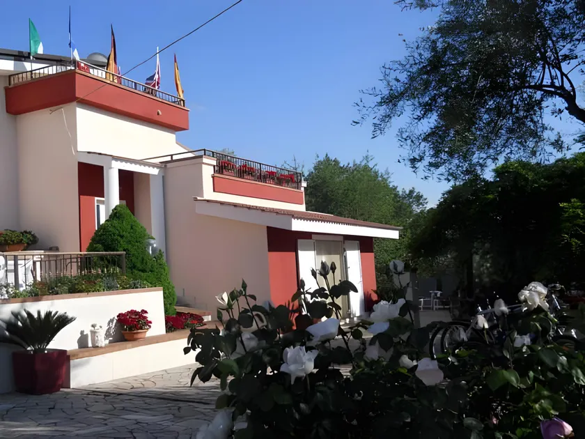B & B Villa Lena - Image 1