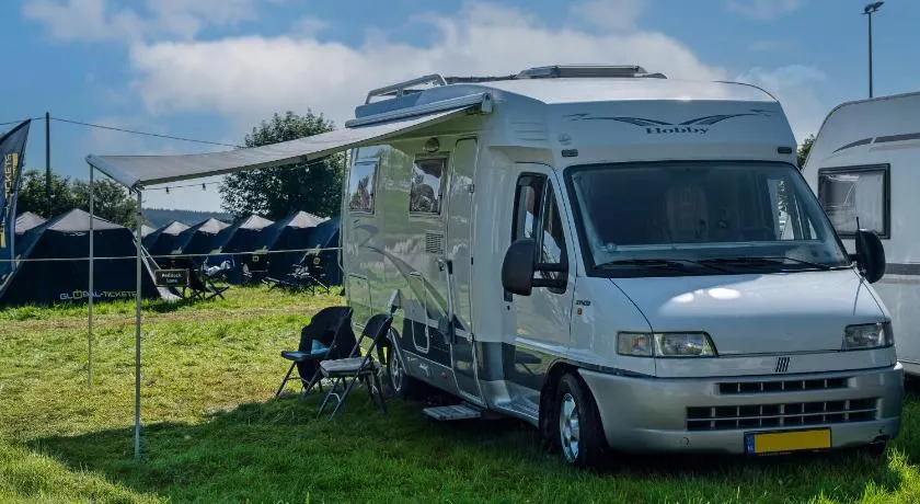 Global-Tickets Village - TT Assen Camping Jan & Bertha - Image 1