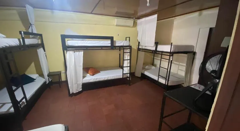 Hostel Pura Vida en Liberia - Image 1