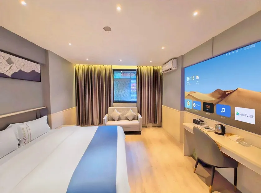 Enjoy Cosy Designer Cinema Apartment (Wanjiang Huanan MALL Flagship Store) - Image 1