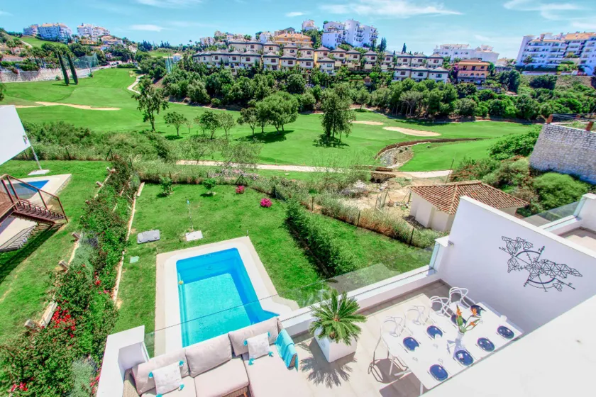 Nouvelle villa de luxe moderne, sauna, jacuzzi, vue sur le golf Neflix 1. vue su - Image 1